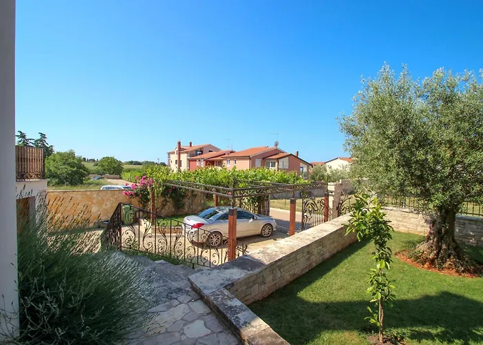 Casa Rafael 2 Appartement *